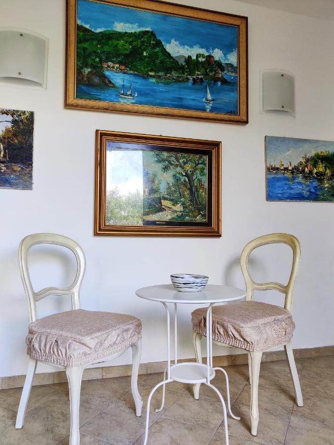 Tra Sole & Mare Lägenhet Zoagli Exteriör bild